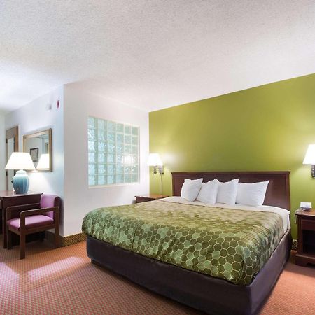 Econo Lodge Inn & Suites East Knoxville Bagian luar foto
