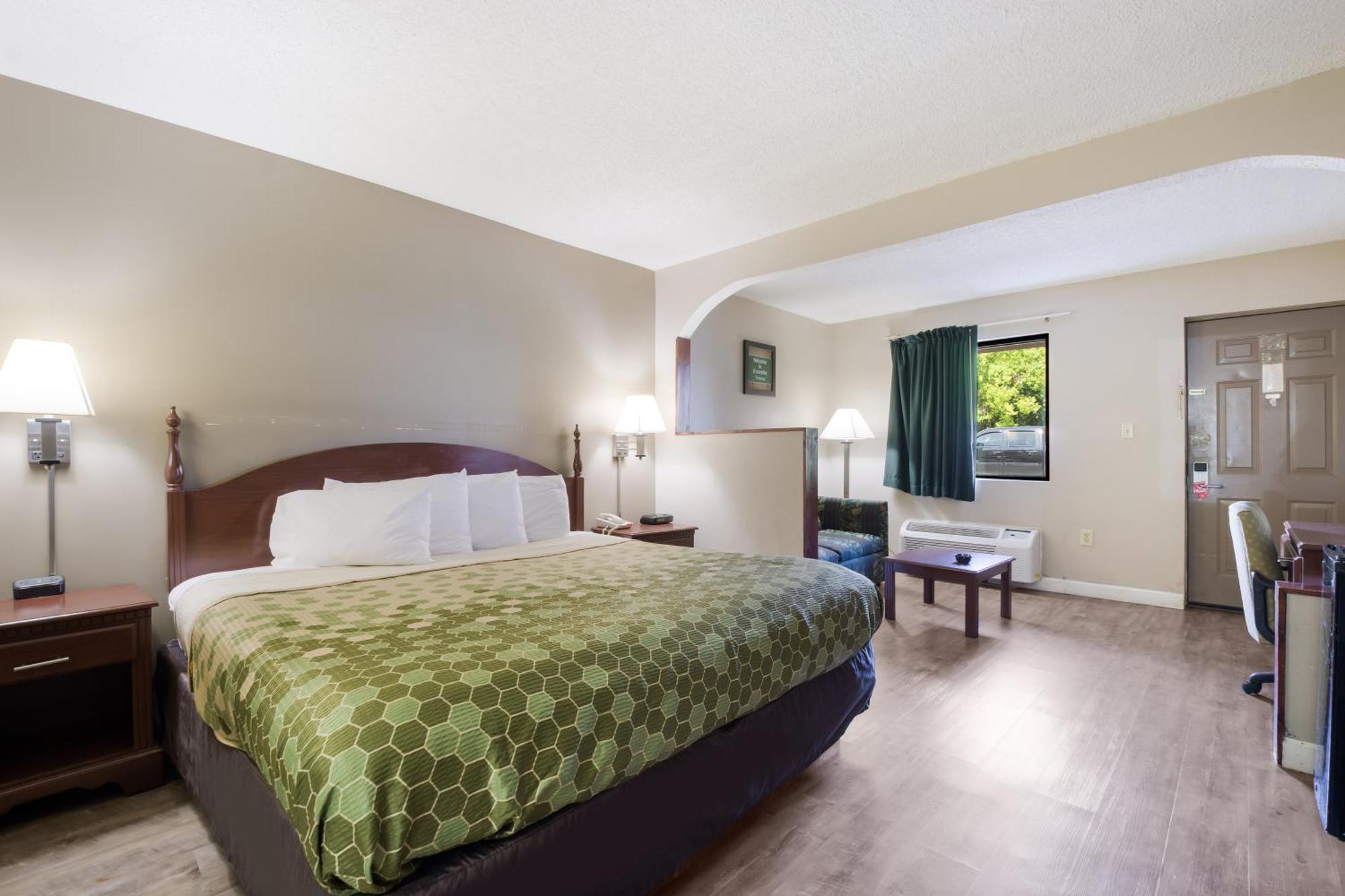 Econo Lodge Inn & Suites East Knoxville Bagian luar foto